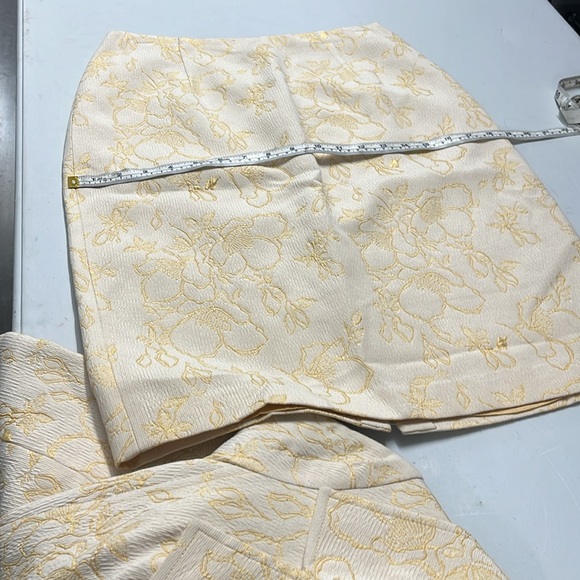 Kay Unger Two PCS Elegant Suite. NWT - Picture 12 of 16